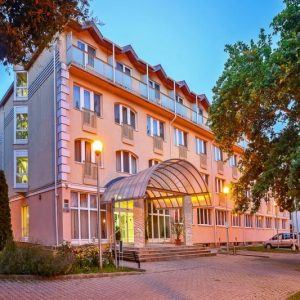 hungarospa thermal hotel 2 nights / 2 people / double room